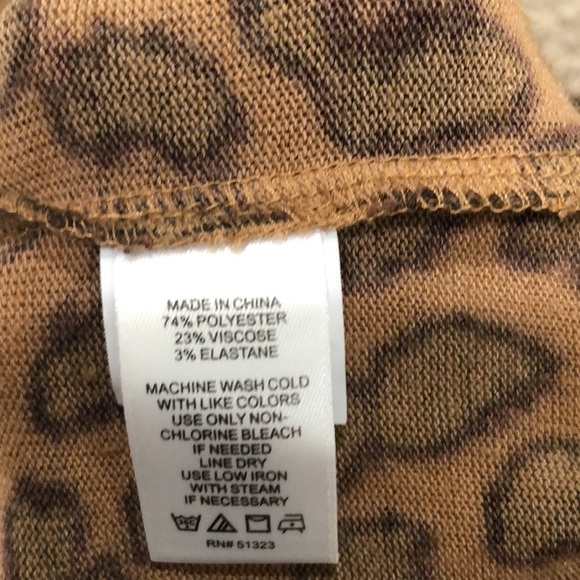 1.State Knit Top Size Medium Brown Leopard Print Twist Wrapped Front - Picture 7 of 10